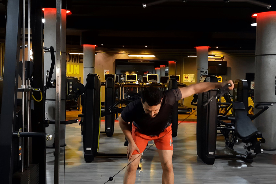 سرشانه پشت سیم کش نشر خم تک