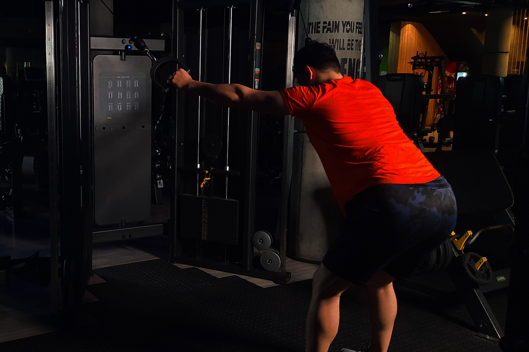 زیربغل قایقی سیم کش متناوب از بالا خم