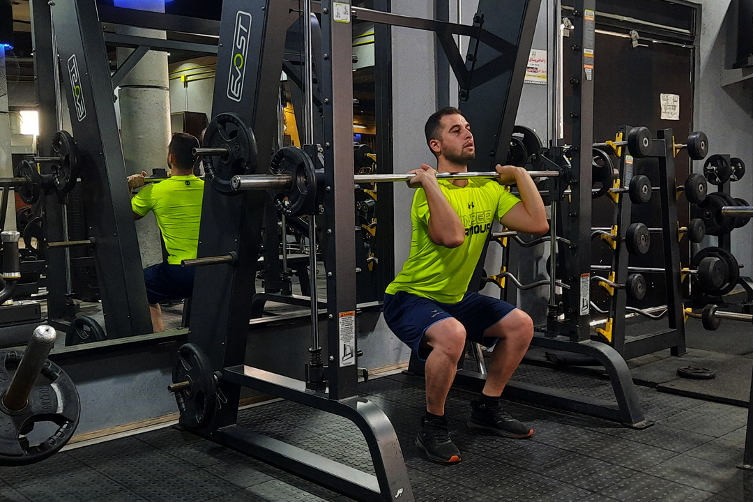 اسکوات از جلو اسمیت