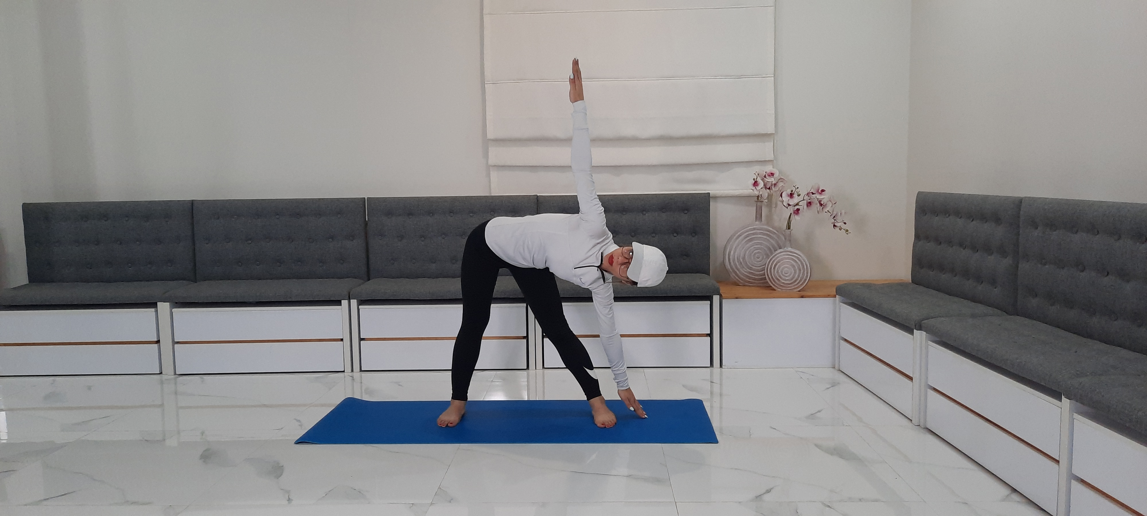 خم شدن تنه حالت مثلث