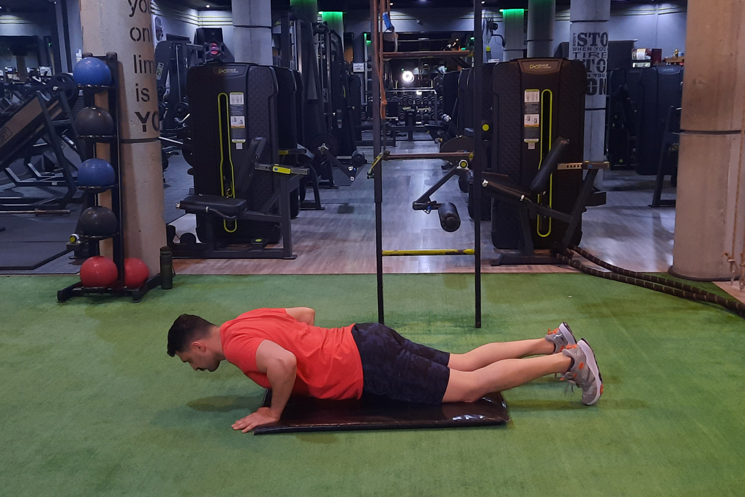 شنا سوئدی روی زانو