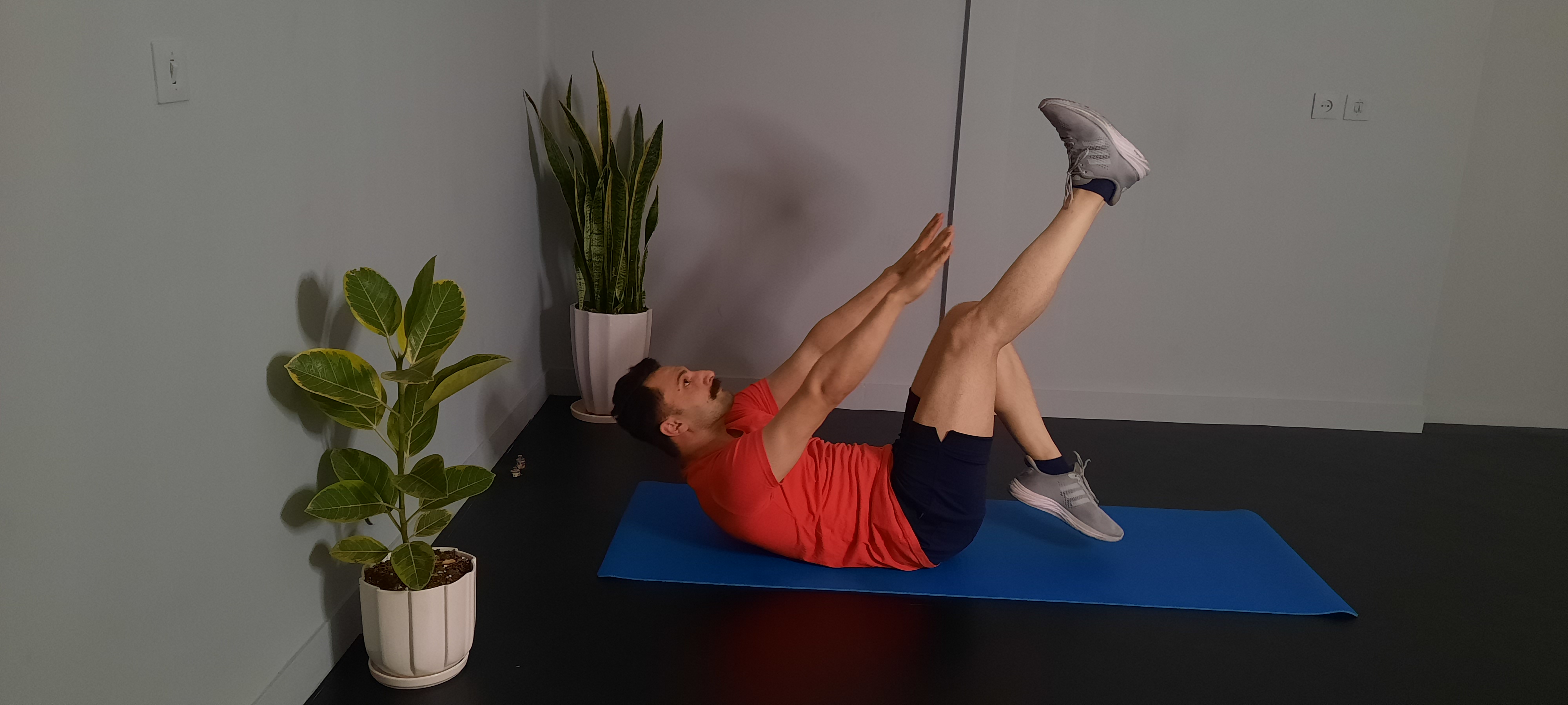 شکم کرانج یک پا خم یک پا صاف متناوب